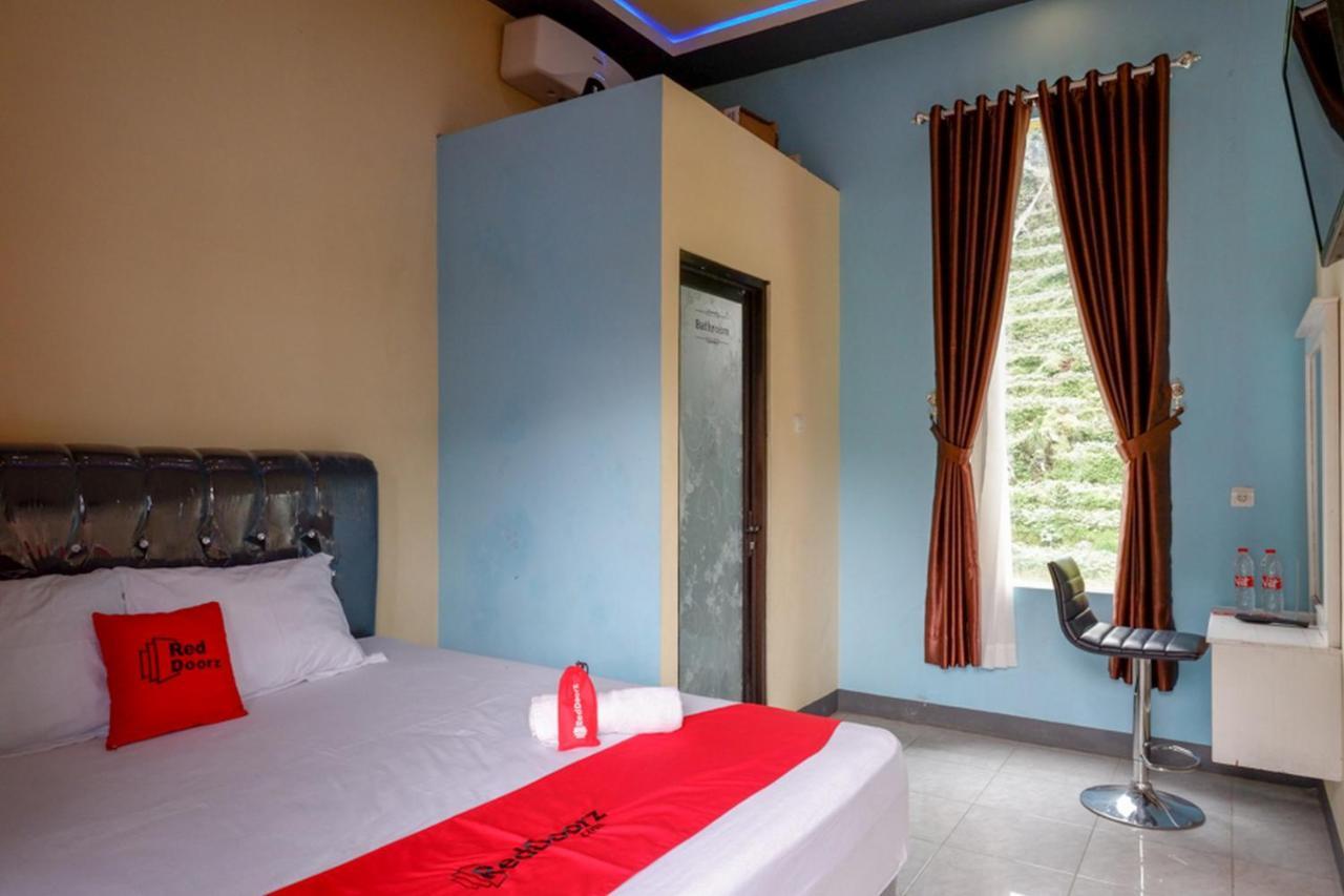 Reddoorz @ Gerbang Dieng Plateau Area Wonosobo Exterior photo